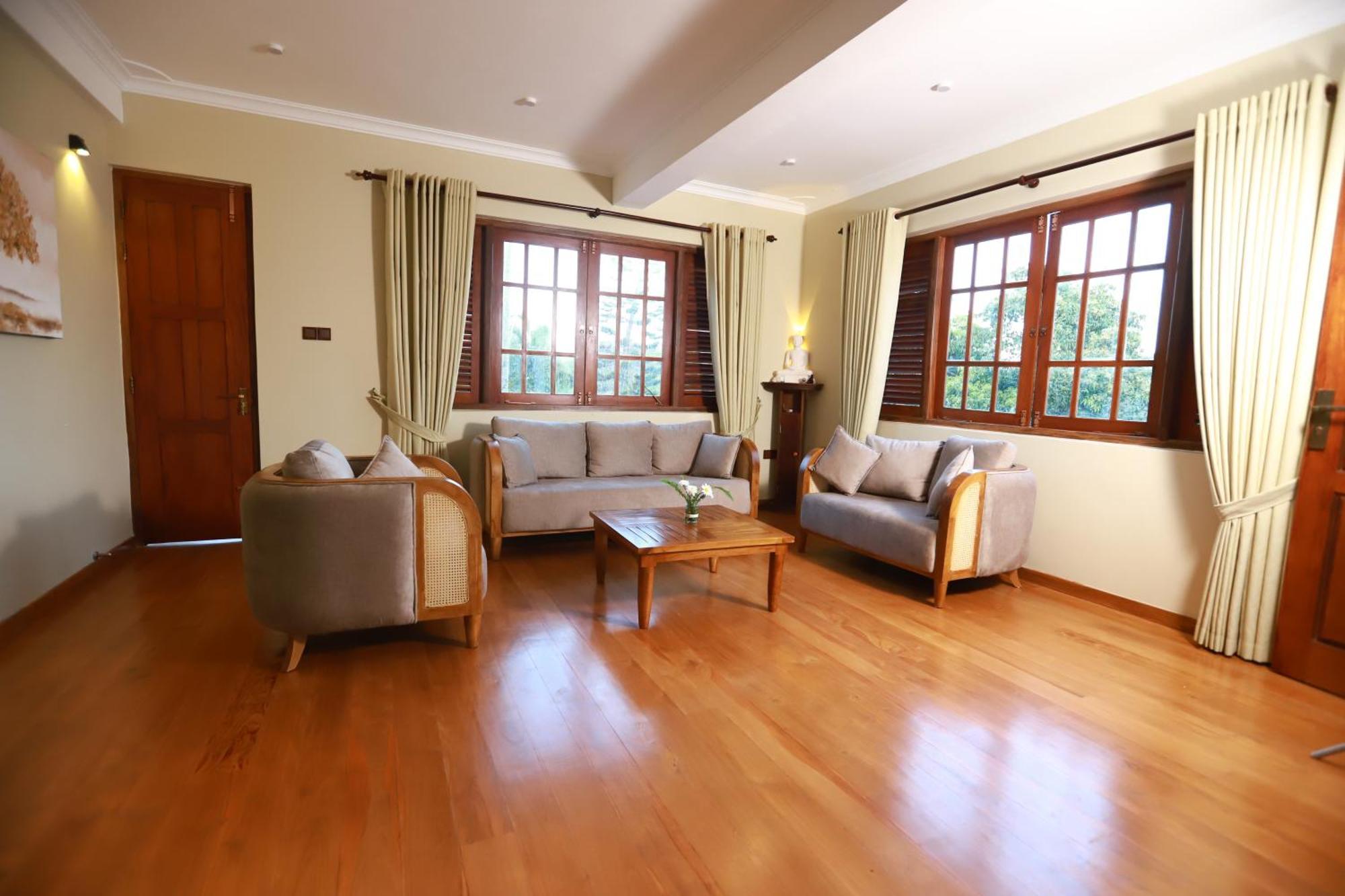 Golden Shower Inn Kandy Bagian luar foto